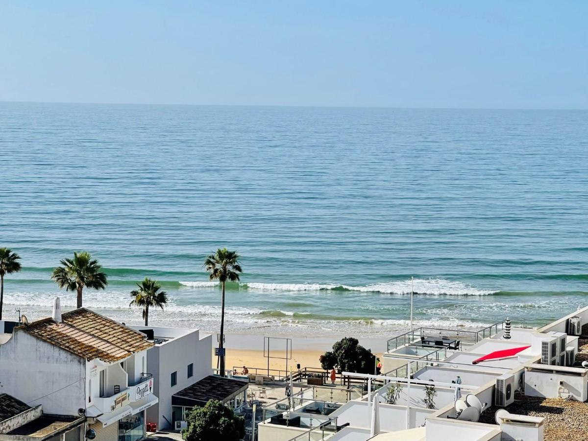 On The Beach Stunning Apartment Albufeira Olhos De Agua Extérieur photo